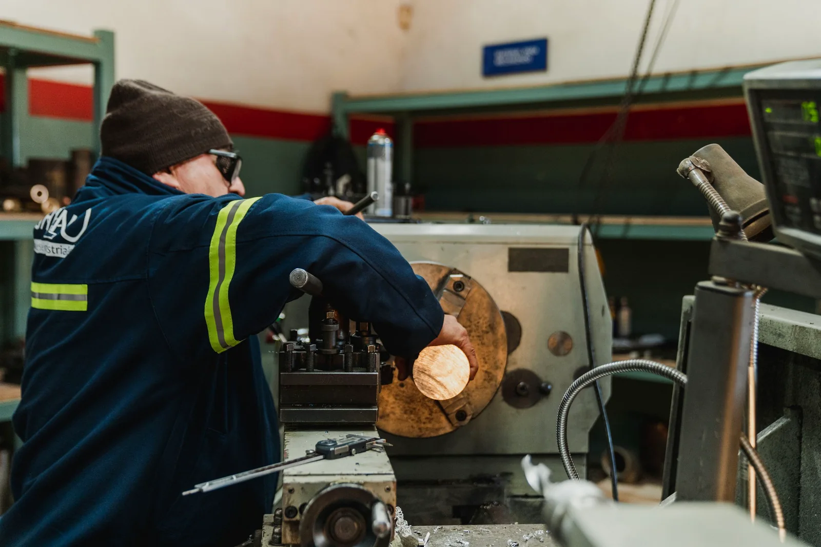 CNC torna